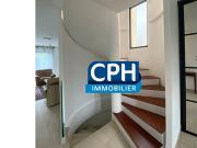 Maison 8 pièces 218 m²