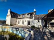Maison 8 pièces 218 m²