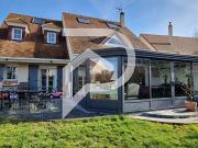 Maison 8 pièces 219 m²