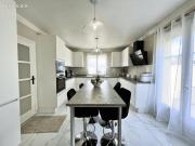 Maison 8 pièces 220 m²