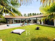 Maison 8 pièces 220 m²