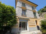 Maison 8 pièces 220 m²