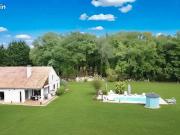 Maison 8 pièces 220 m²