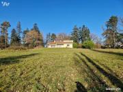 Maison 8 pièces 221 m²