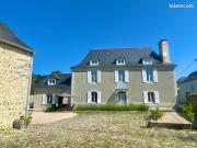 Maison 8 pièces 221 m²