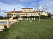 Maison 8 pièces 222 m²