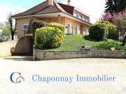 Maison 8 pièces 222 m²