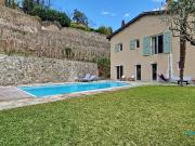 Maison 8 pièces 226 m²