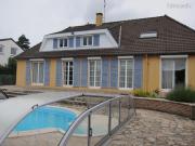 Maison 8 pièces 226 m²