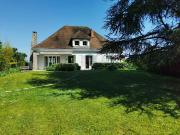 Maison 8 pièces 227 m²