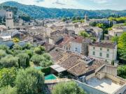 Maison 8 pièces 227 m² Maison 8 pièces 227 m²