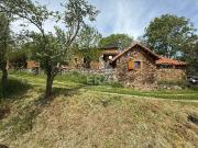 Maison 8 pièces 227 m² Maison 8 pièces 227 m²