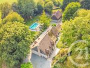 Maison 8 pièces 229 m²