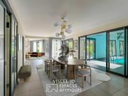 Maison 8 pièces 230 m²