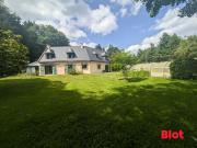 Maison 8 pièces 230 m²