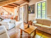 Maison 8 pièces 230 m²