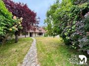 Maison 8 pièces 230 m²