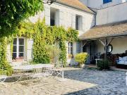 Maison 8 pièces 230 m²