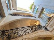 Maison 8 pièces 230 m²