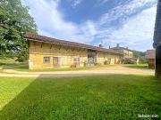 Maison 8 pièces 230 m²