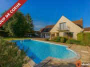 Maison 8 pièces 230 m²