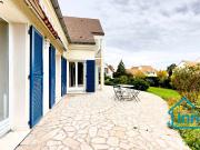 Maison 8 pièces 230 m²