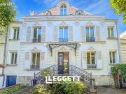 Maison 8 pièces 230 m²