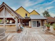 Maison 8 pièces 230 m²