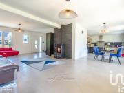 Maison 8 pièces 230 m²