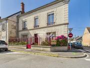 Maison 8 pièces 230 m²