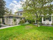 Maison 9 pièces 233 m²