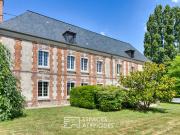 Maison 8 pièces 230 m²