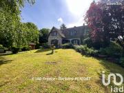 Maison 8 pièces 232 m² Maison 8 pièces 232 m²