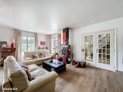 Maison 8 pièces 232 m²