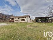 Maison 8 pièces 232 m²