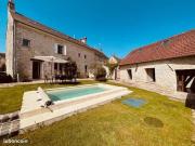 Maison 8 pièces 232 m²