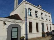 Maison 8 pièces 233 m²