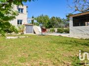 Maison 8 pièces 233 m²
