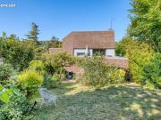 Maison 8 pièces 233 m²