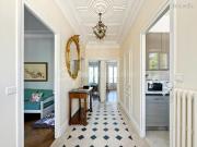Maison 8 pièces 233 m²