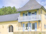 Maison 8 pièces 234 m²