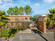 Maison 8 pièces 235 m²