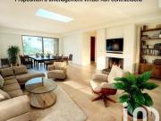 Maison 8 pièces 235 m²