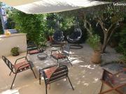 Maison 8 pièces 235 m²