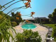 Maison 8 pièces 236 m²