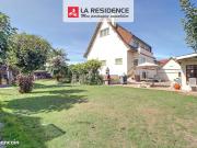 Maison 8 pièces 237 m²