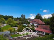 Maison 8 pièces 239 m²