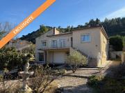 Maison 8 pièces 240 m²
