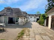 Maison 8 pièces 240 m²