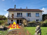 Maison 8 pièces 240 m²